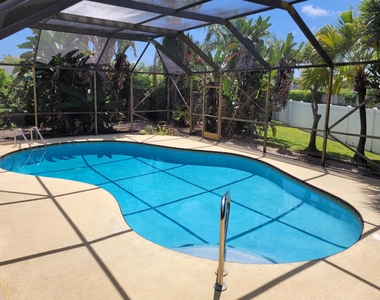 169 Arrowhead Circle - Photo Thumbnail 4