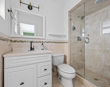 1468 Northampton Terrace - Photo Thumbnail 13