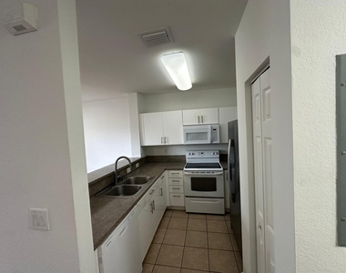 1570 Ne 33 Road - Photo Thumbnail 10