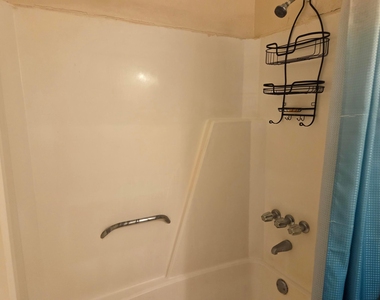 7818 Sw 7th Court - Photo Thumbnail 5