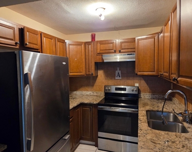 7818 Sw 7th Court - Photo Thumbnail 29
