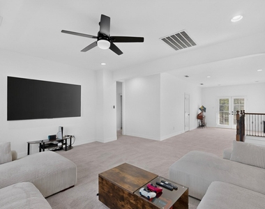 6606 Windward View Drive - Photo Thumbnail 25