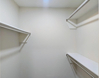 2100 Arlena Drive - Photo Thumbnail 19