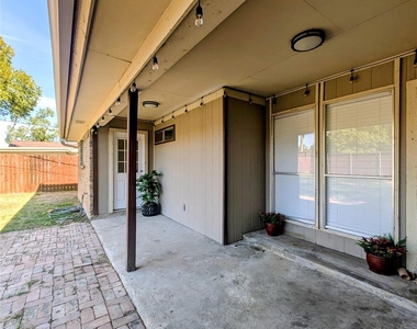 2100 Arlena Drive - Photo Thumbnail 31
