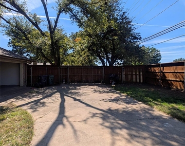 2100 Arlena Drive - Photo Thumbnail 33