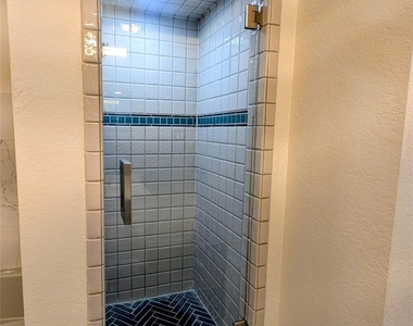 2100 Arlena Drive - Photo Thumbnail 21