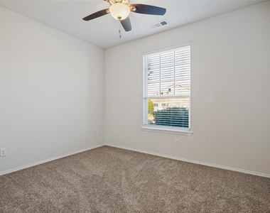 1612 Ringtail Drive - Photo Thumbnail 19