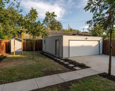 4514 Victor - Photo Thumbnail 30