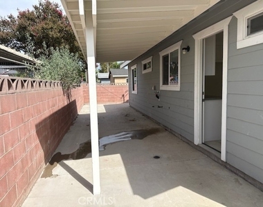 5198 Washington - Photo Thumbnail 9