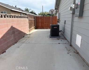 5198 Washington - Photo Thumbnail 12