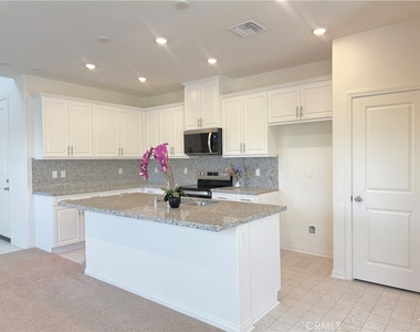 16197 Alamo Court - Photo Thumbnail 8
