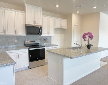 16197 Alamo Court - Photo Thumbnail 5