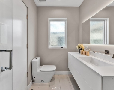 9171 W 3rd Street - Photo Thumbnail 29