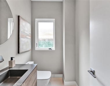 9171 W 3rd Street - Photo Thumbnail 13
