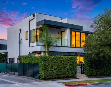 9171 W 3rd Street - Photo Thumbnail 48