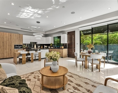 9171 W 3rd Street - Photo Thumbnail 6