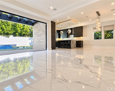 14659 Mccormick Street - Photo Thumbnail 14