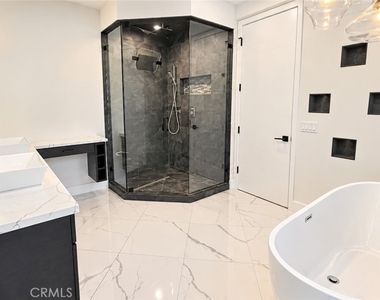14659 Mccormick Street - Photo Thumbnail 30