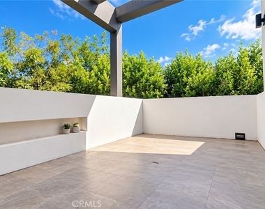 14659 Mccormick Street - Photo Thumbnail 34