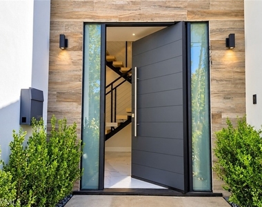 14659 Mccormick Street - Photo Thumbnail 2