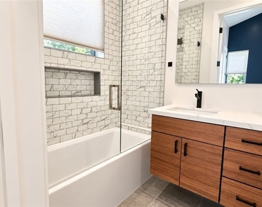 14659 Mccormick Street - Photo Thumbnail 21