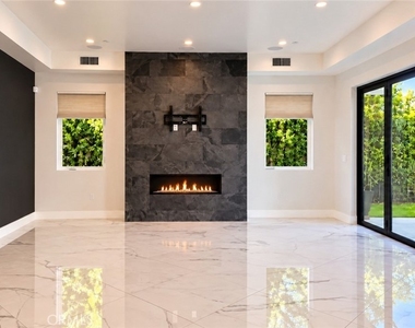 14659 Mccormick Street - Photo Thumbnail 4