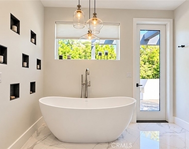 14659 Mccormick Street - Photo Thumbnail 28