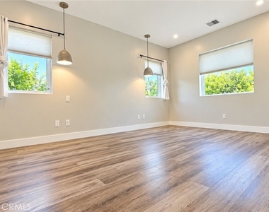 14659 Mccormick Street - Photo Thumbnail 25
