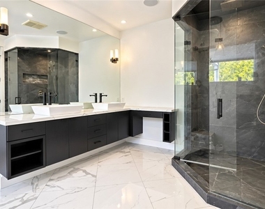 14659 Mccormick Street - Photo Thumbnail 29