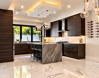 14659 Mccormick Street - Photo Thumbnail 6