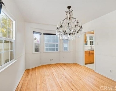 1283 S Dunsmuir Avenue - Photo Thumbnail 5