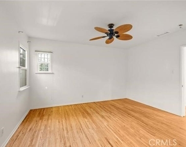 1283 S Dunsmuir Avenue - Photo Thumbnail 22