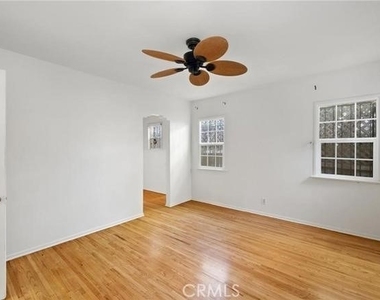 1283 S Dunsmuir Avenue - Photo Thumbnail 24