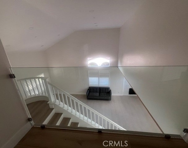 14642 Elm - Photo Thumbnail 4