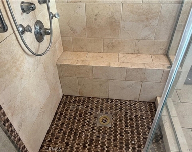 10485 La Sombra Avenue - Photo Thumbnail 15