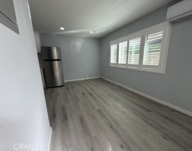 17536 Sherbrook - Photo Thumbnail 9