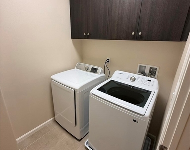 104 Strawberry Grove - Photo Thumbnail 15