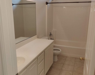 13667 Woodlands Street - Photo Thumbnail 15