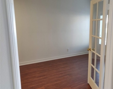 13667 Woodlands Street - Photo Thumbnail 3