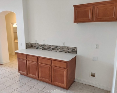 13667 Woodlands Street - Photo Thumbnail 10