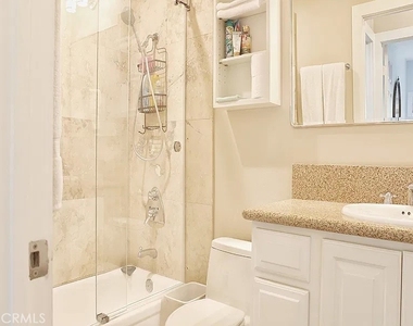 2174 Calle Ola Verde - Photo Thumbnail 11
