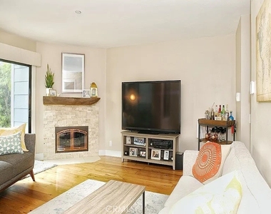 2174 Calle Ola Verde - Photo Thumbnail 4