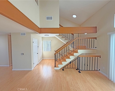 917 W Imperial Highway - Photo Thumbnail 8