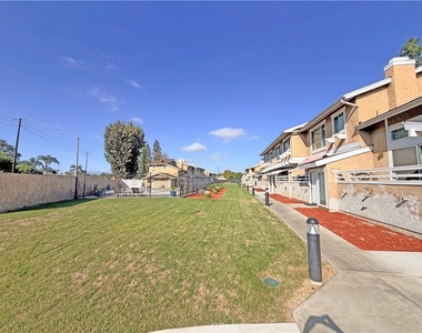917 W Imperial Highway - Photo Thumbnail 30