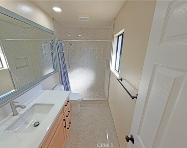 917 W Imperial Highway - Photo Thumbnail 19