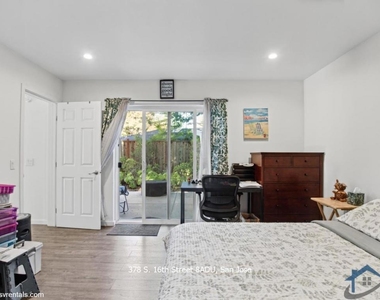 378 S 16th Street - Photo Thumbnail 6