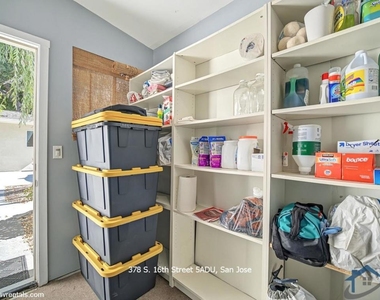 378 S 16th Street - Photo Thumbnail 9