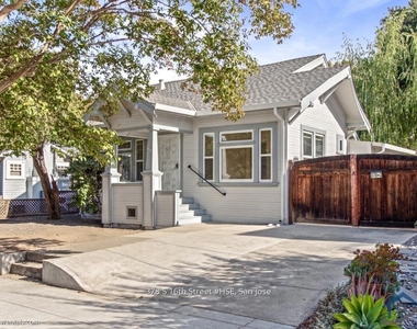 378 S 16th Street - Photo Thumbnail 1