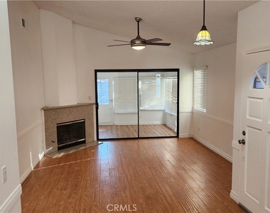 11265 Drake Street - Photo Thumbnail 5