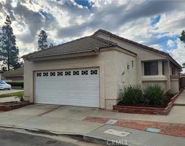 11265 Drake Street - Photo Thumbnail 18